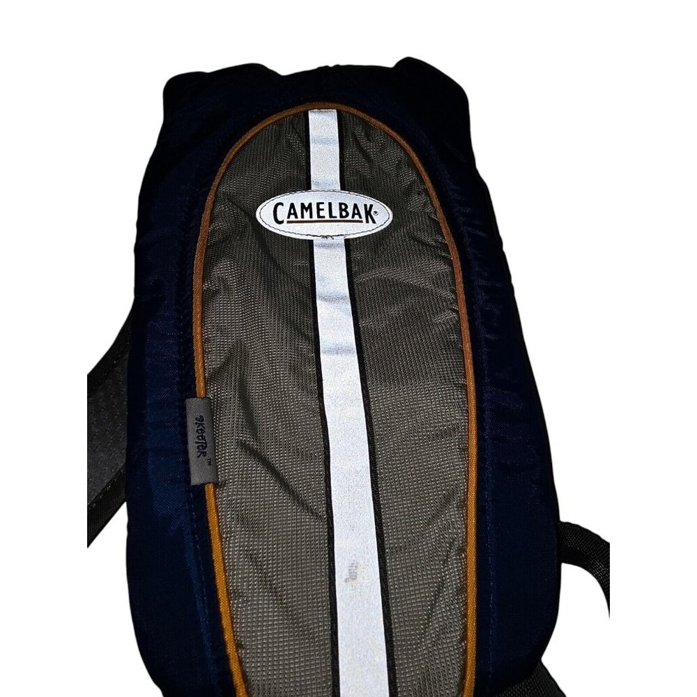 Kids Camelbak Skeeter Backpack Holds 35 Ounce 1 Litre